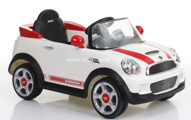 Elektro Auto mat fréi Ausbildung